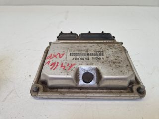 bontott VW GOLF IV Motorvezérlő