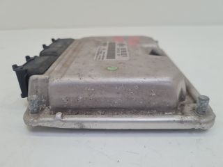 bontott VW GOLF IV Motorvezérlő