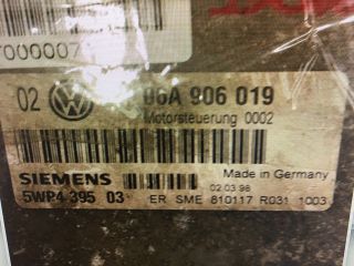 bontott VW GOLF IV Motorvezérlő