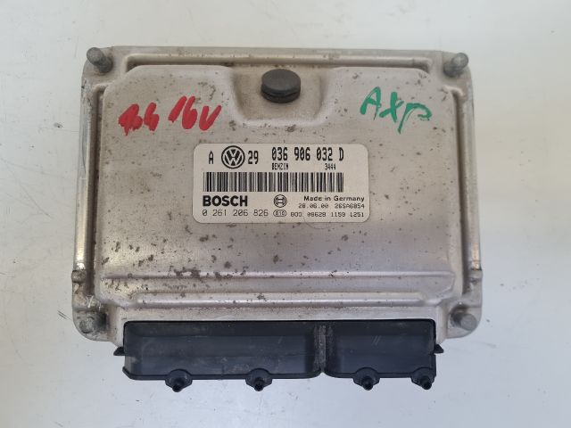 bontott VW GOLF IV Motorvezérlő