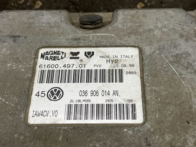 bontott VW GOLF IV Motorvezérlő
