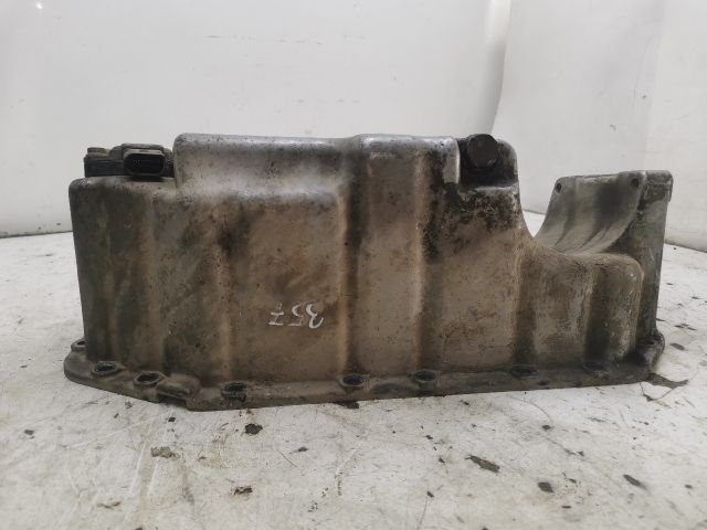 bontott VW GOLF IV Olajteknő