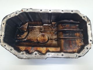 bontott VW GOLF IV Olajteknő