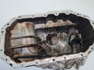 bontott VW GOLF IV Olajteknő