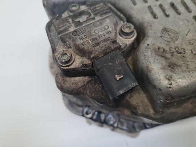 bontott VW GOLF IV Olajteknő