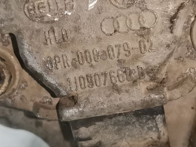 bontott VW GOLF IV Olajteknő