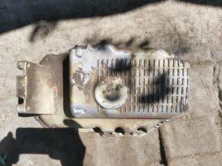 bontott VW GOLF IV Olajteknő