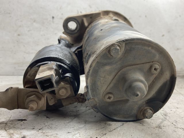 bontott VW GOLF IV Önindító