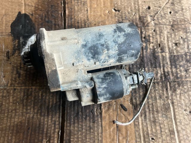 bontott VW GOLF IV Önindító