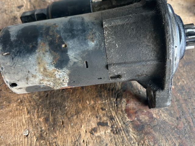 bontott VW GOLF IV Önindító