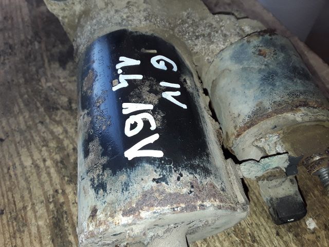 bontott VW GOLF IV Önindító