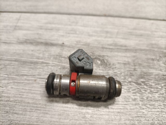 bontott VW GOLF IV Porlasztó (1 db)