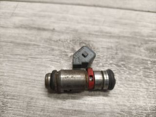 bontott VW GOLF IV Porlasztó (1 db)