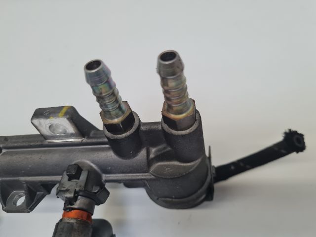 bontott VW GOLF IV Porlasztó Sor / Híd