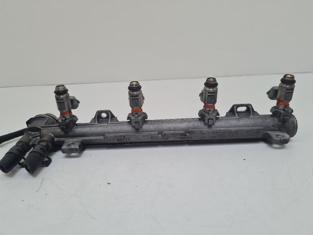 bontott VW GOLF IV Porlasztó Sor / Híd