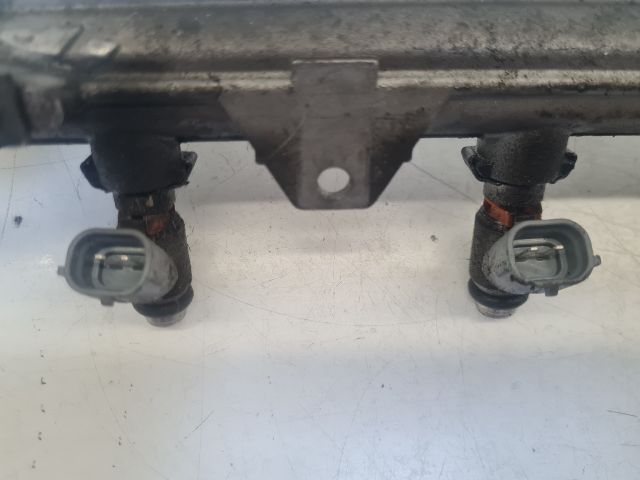 bontott VW GOLF IV Porlasztó Sor / Híd