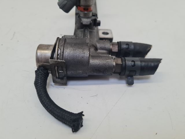 bontott VW GOLF IV Porlasztó Sor / Híd