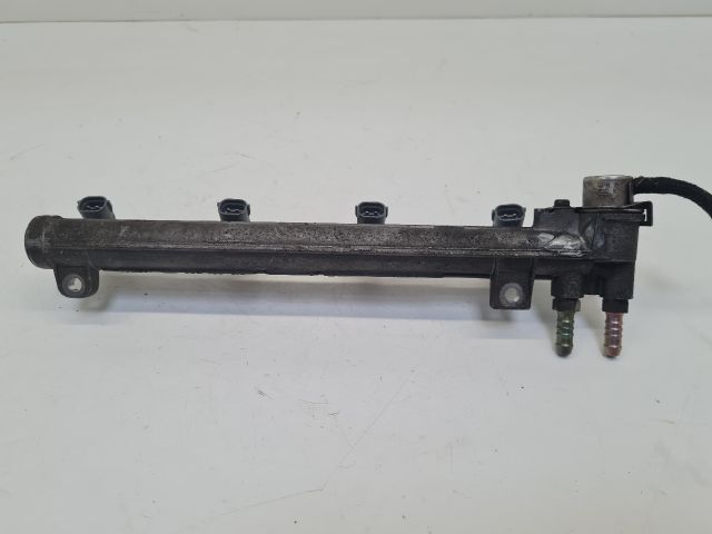 bontott VW GOLF IV Porlasztó Sor / Híd