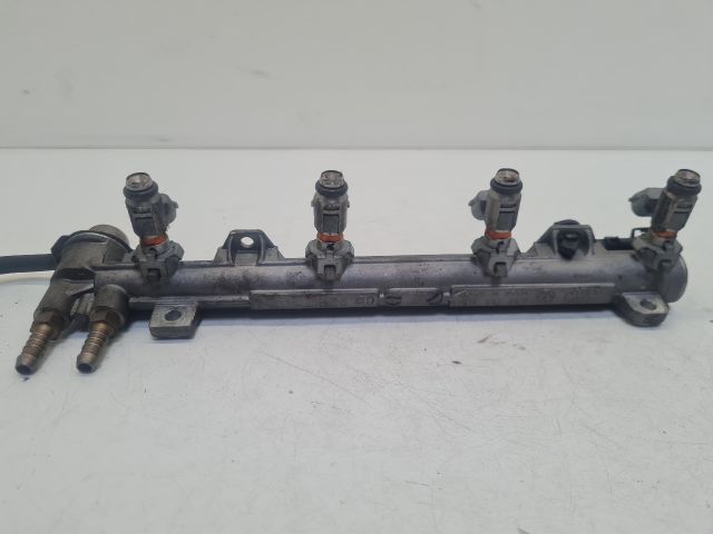 bontott VW GOLF IV Porlasztó Sor / Híd