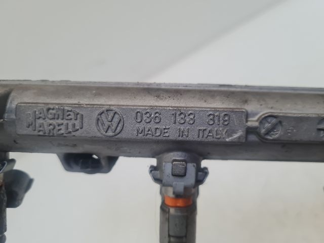 bontott VW GOLF IV Porlasztó Sor / Híd