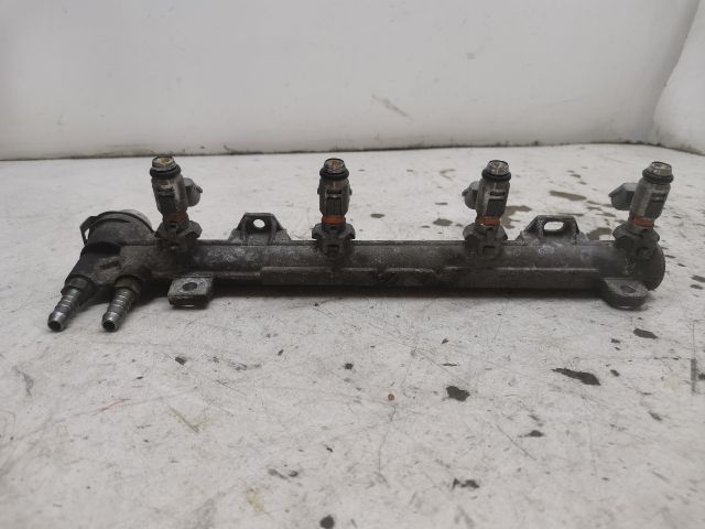 bontott VW GOLF IV Porlasztó Sor / Híd