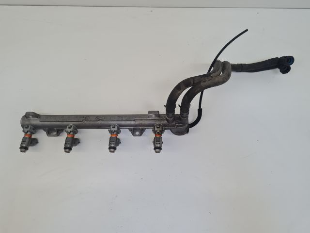 bontott VW GOLF IV Porlasztó Sor / Híd