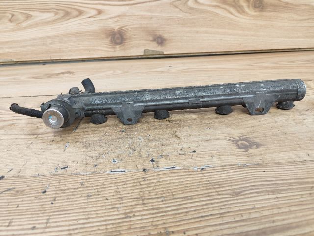 bontott VW GOLF IV Porlasztó Sor / Híd