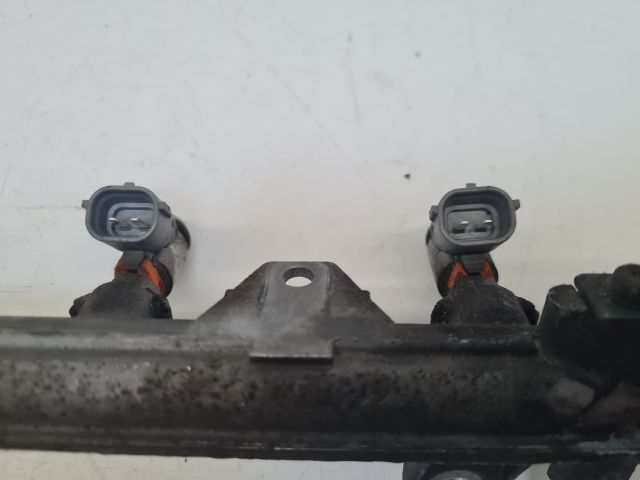 bontott VW GOLF IV Porlasztó Sor / Híd