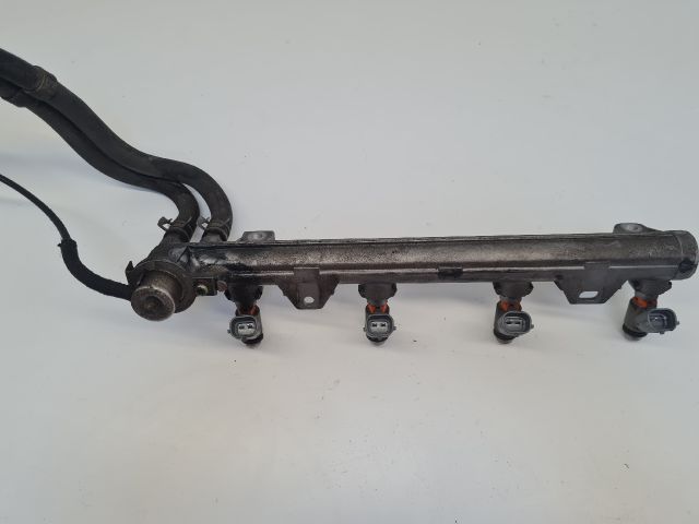 bontott VW GOLF IV Porlasztó Sor / Híd