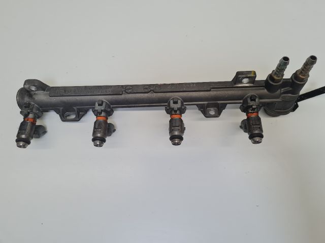 bontott VW GOLF IV Porlasztó Sor / Híd