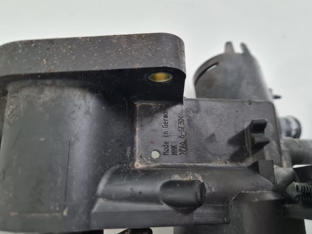 bontott VW GOLF IV Termosztátház