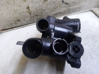 bontott VW GOLF IV Termosztátház