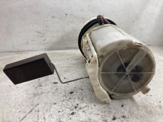 bontott VW GOLF IV Üzemanyag Szivattyú