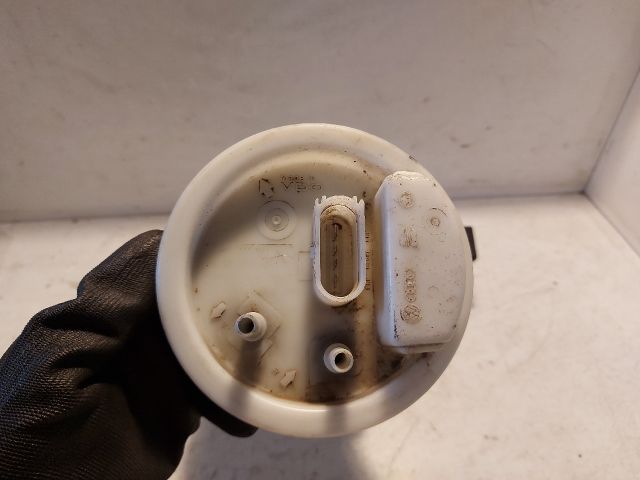 bontott VW GOLF IV Üzemanyag Szivattyú