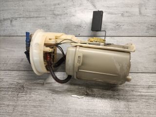 bontott VW GOLF IV Üzemanyag Szivattyú