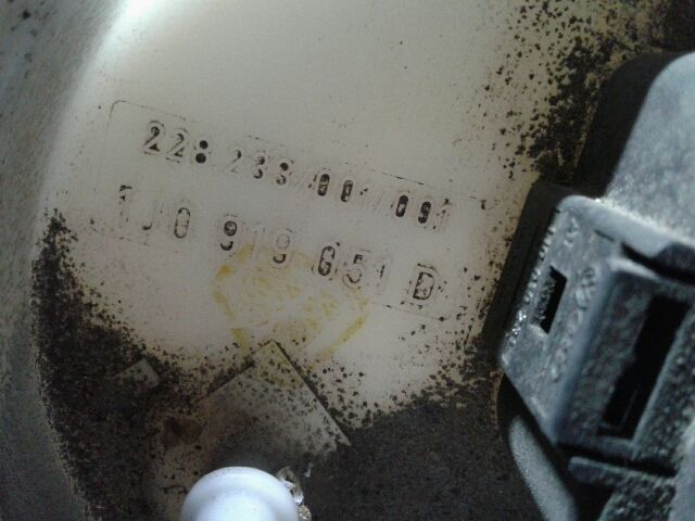 bontott VW GOLF IV Üzemanyag Szivattyú