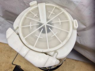 bontott VW GOLF IV Üzemanyag Szivattyú