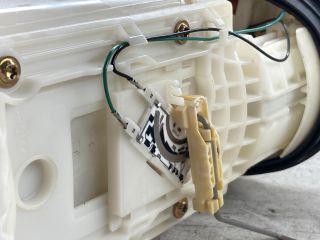 bontott VW GOLF IV Üzemanyag Szivattyú