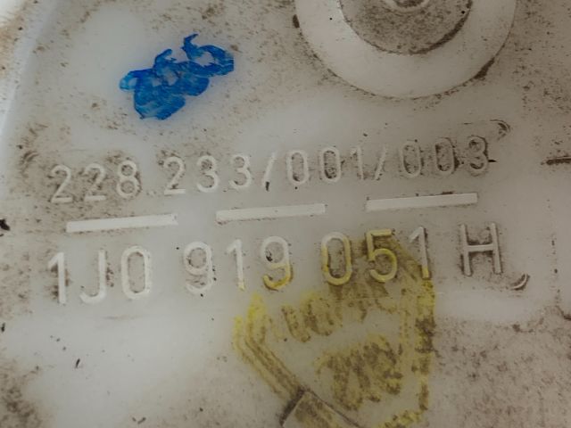 bontott VW GOLF IV Üzemanyag Szivattyú