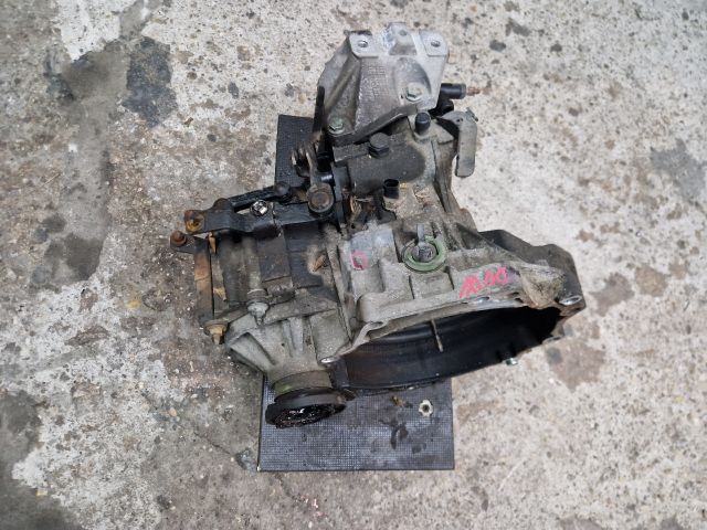 bontott VW GOLF IV Váltó (Mechanikus)