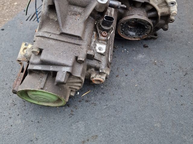 bontott VW GOLF IV Váltó (Mechanikus)