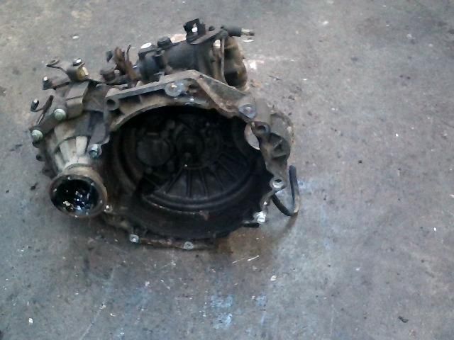 bontott VW GOLF IV Váltó (Mechanikus)