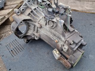 bontott VW GOLF IV Váltó (Mechanikus)