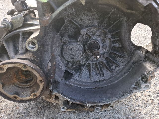 bontott VW GOLF IV Váltó (Mechanikus)