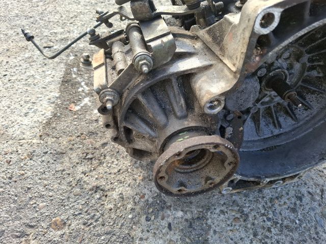 bontott VW GOLF IV Váltó (Mechanikus)
