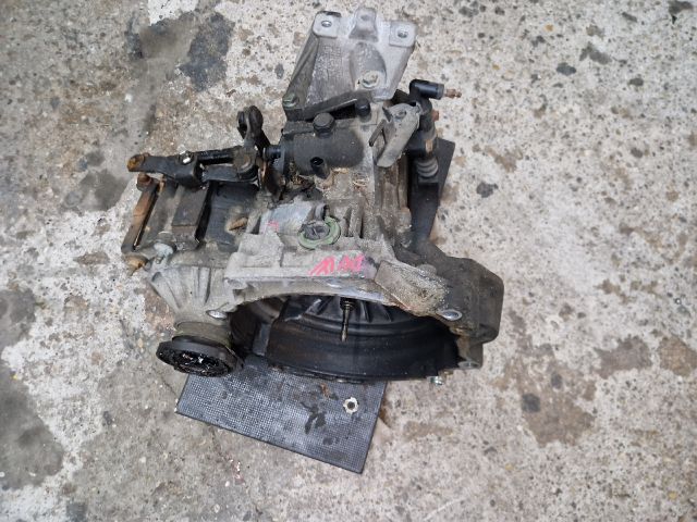 bontott VW GOLF IV Váltó (Mechanikus)