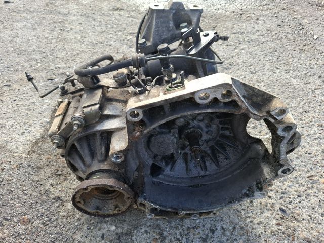 bontott VW GOLF IV Váltó (Mechanikus)