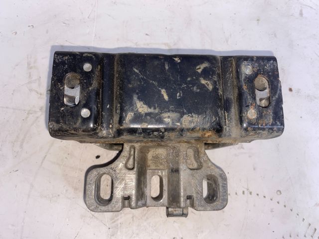 bontott VW GOLF IV Váltó Tartó Bak (Pozíciófüggetlen)