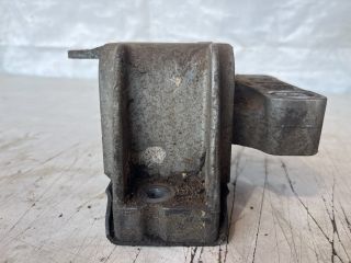 bontott VW GOLF IV Váltó Tartó Bak (Pozíciófüggetlen)