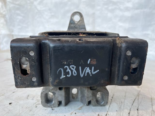 bontott VW GOLF IV Váltó Tartó Bak (Pozíciófüggetlen)